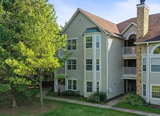 5605 Willoughby Newton Dr — Photo 4