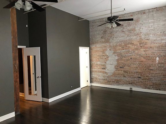 3rd image of 2035 W Charleston St APT 204
