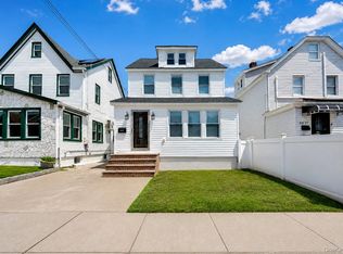 11425 210th Street, Cambria Heights, NY 11411