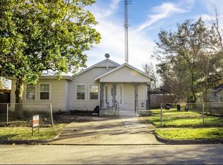 509 Stimpson St, Baytown, TX 77520