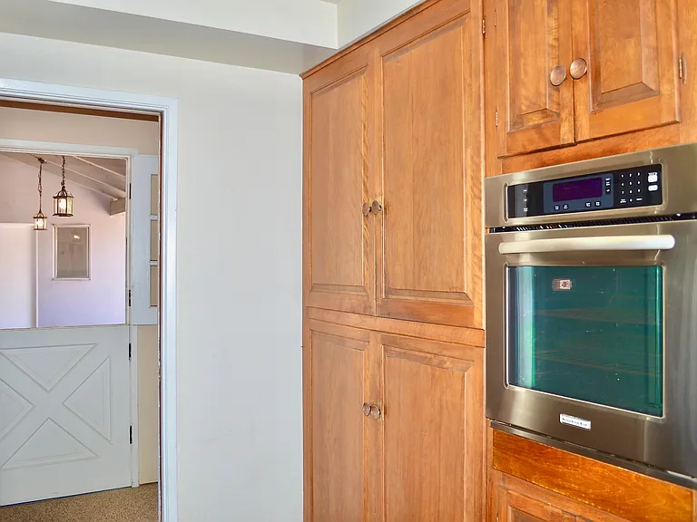 1764 Soledad Way — Photo 21
