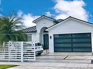 11043 SW 242nd St, Homestead, FL 33032