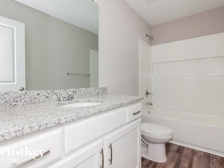 204 King David Ln — Photo 8