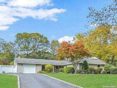 17 Mystic Way, Stony Brook, NY, 11790