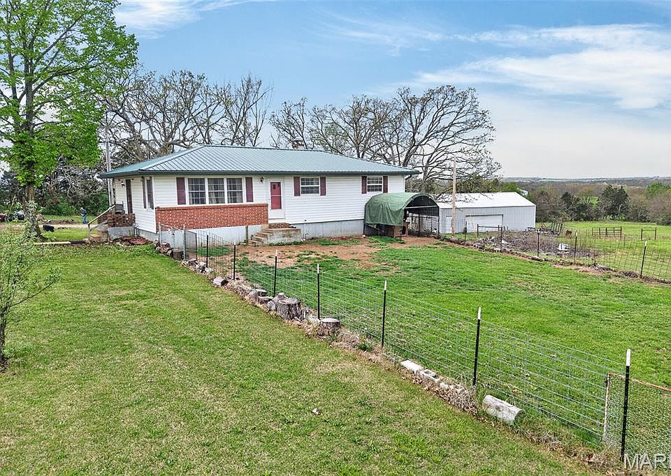 1st image of 27 Pleasant Knoll Rd