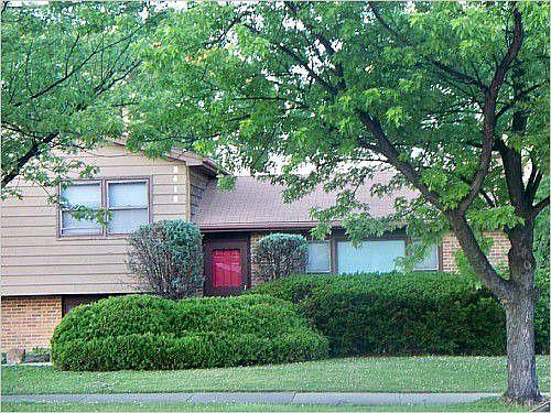 1st image of 2412 W Glen Flora Ave