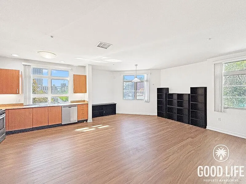 2 bed, 2.0 bath, 1381 sqft, $3,100 — Photo 3