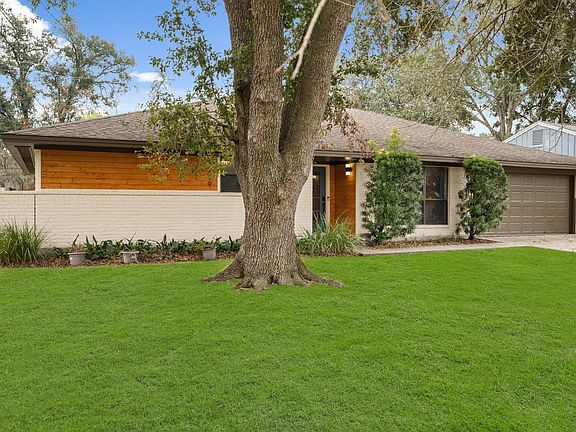 2nd image of 5719 Capello Dr