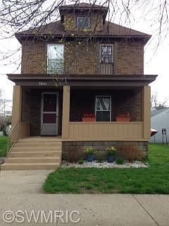 1st image of 1566 Hamilton Ave NW