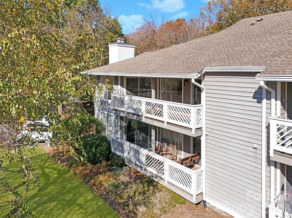 7429 Ashfield Ct, Charlotte, NC 28226