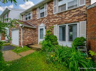 1366 Georgetown Dr, Carol Stream, IL 60188