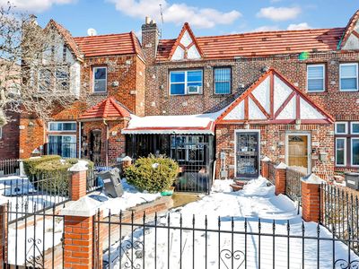10925 Francis Lewis Boulevard, Jamaica, NY, 11429