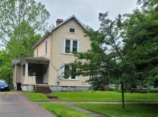 519 8th St, Marietta, OH 45750