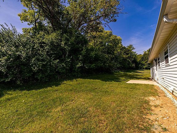 4th image of 51 Indian Cove Cir