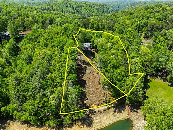 3rd image of 87 Snowbird Lane