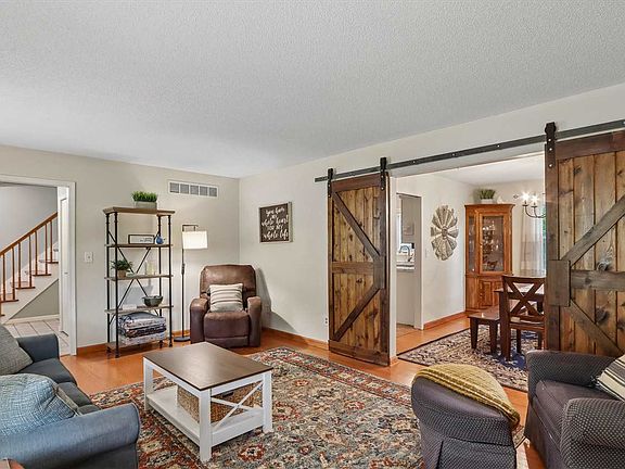 5th image of 1026 Village Green Blvd