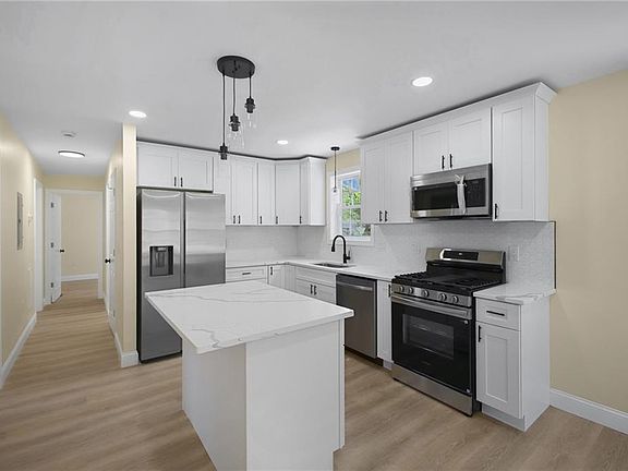 3rd image of 0 Fairview St