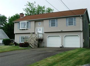 57 Indianola Rd, Niantic, CT 06357