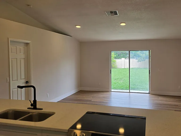 14540 Lycastle Cir — Photo 6