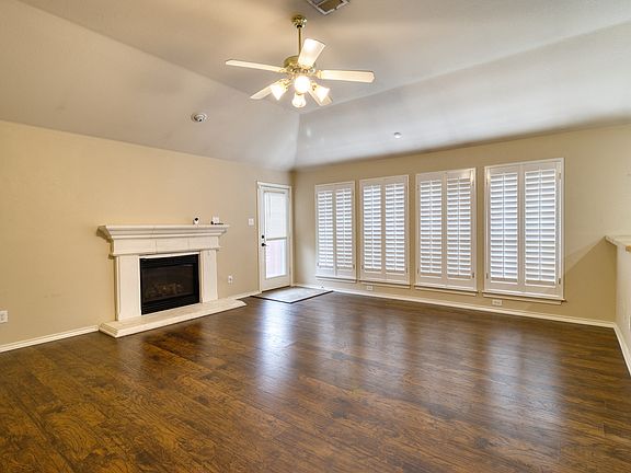 Large family room