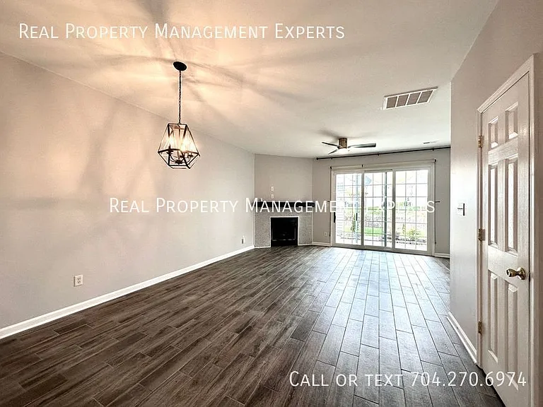 1318 Anthem Ct — Photo 12