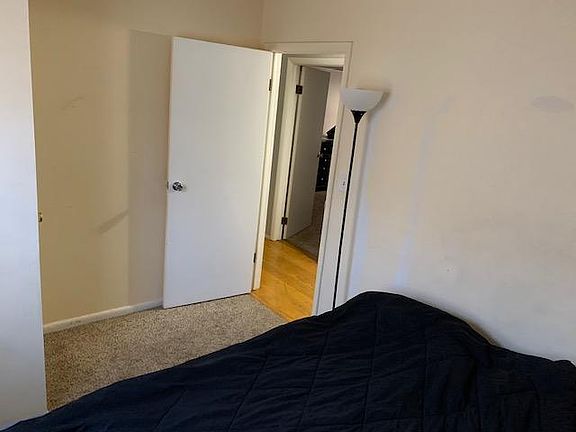 4th image of 63 Academy Ave APT A