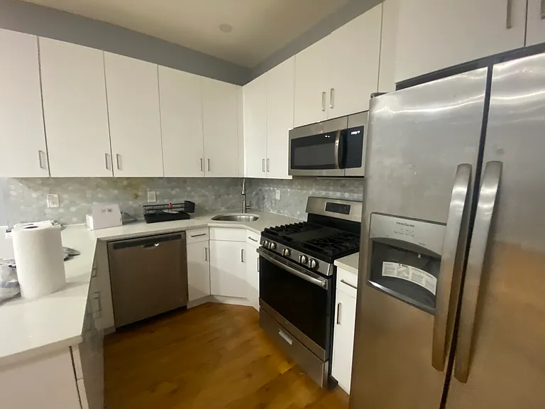 12208 Montauk St #1 — Photo 3