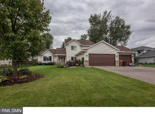 8239 Russel Ave, Woodbury, MN 55129
