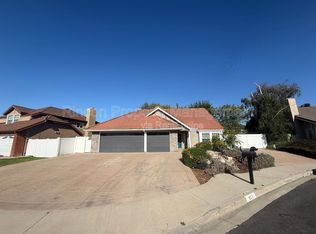 911 Rawhide Pl, Thousand Oaks, CA 91320