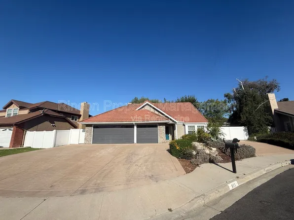 911 Rawhide Pl, Thousand Oaks, CA 91320