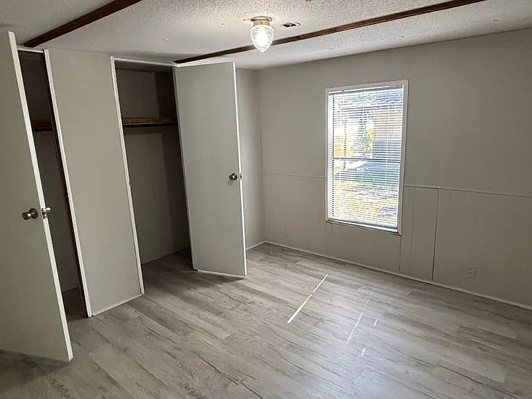 320 Dreher Rd — Photo 9