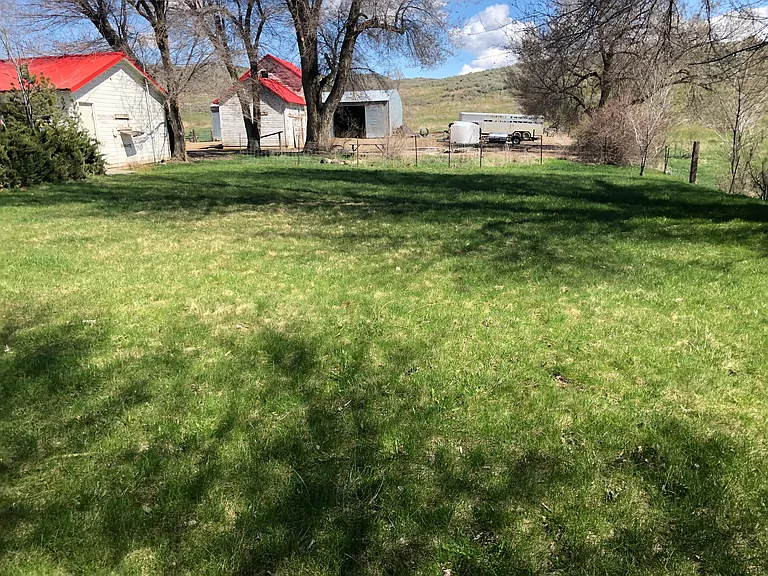 1526 Highway 95 — Photo 22