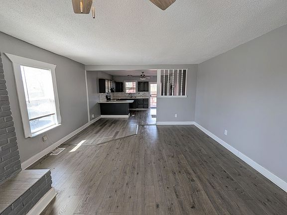 4th image of 9517 West Ave #1F