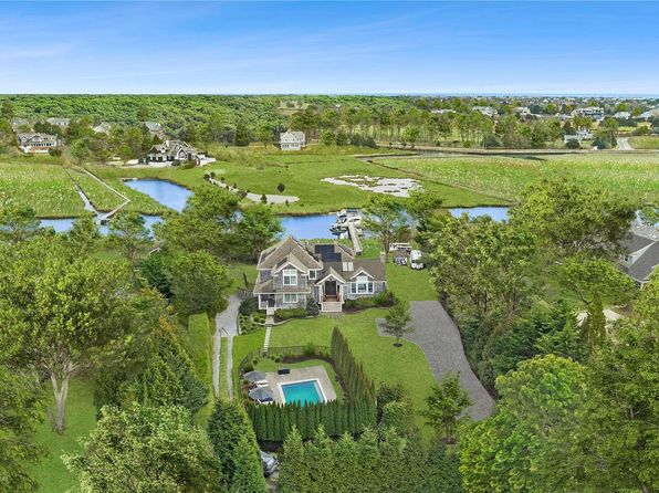 32C Honeysuckle Lane, Westhampton, NY 11977