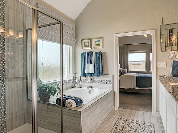 Separate soaker tub and shower