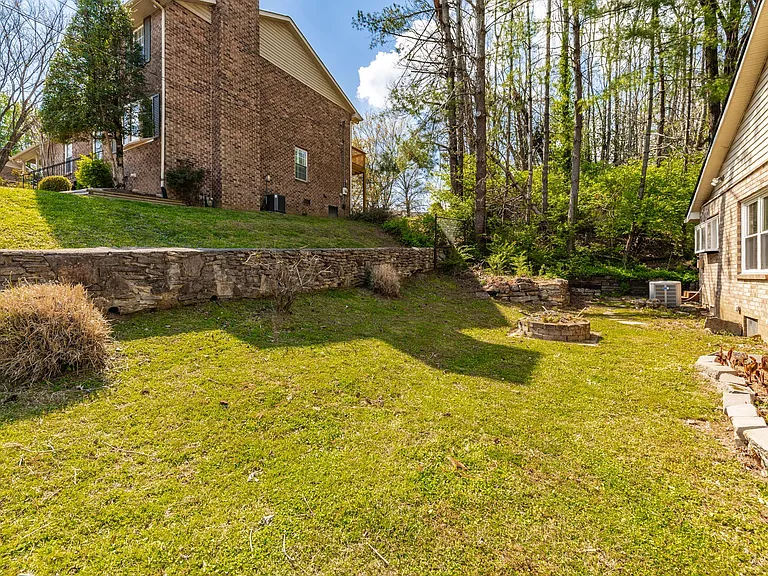 5507 Hill Ct — Photo 63