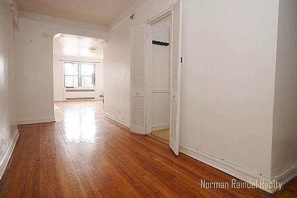 1st image of 170 Hawthorne St APT 3G