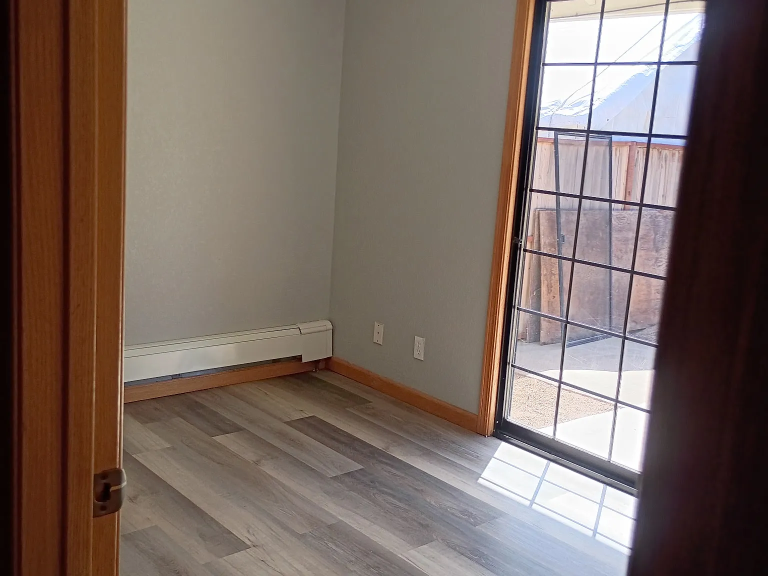 2 bed, 650 sqft, $3,200 — Photo 3