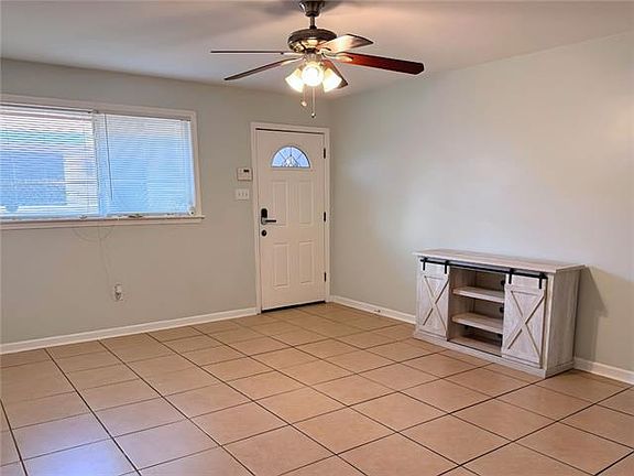 2nd image of 4722 Shalimar Dr