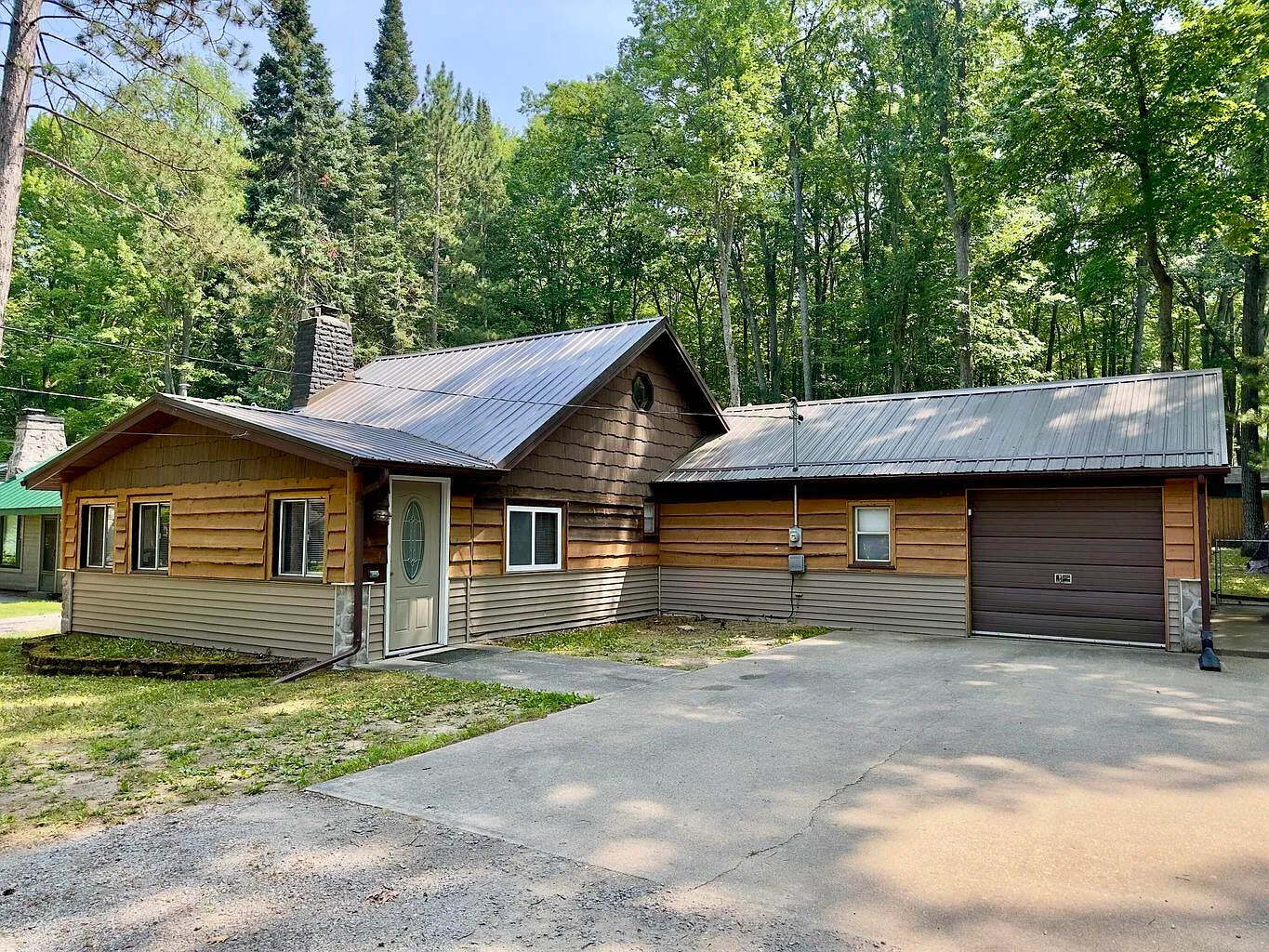 111 Petoskey Dr photo 1