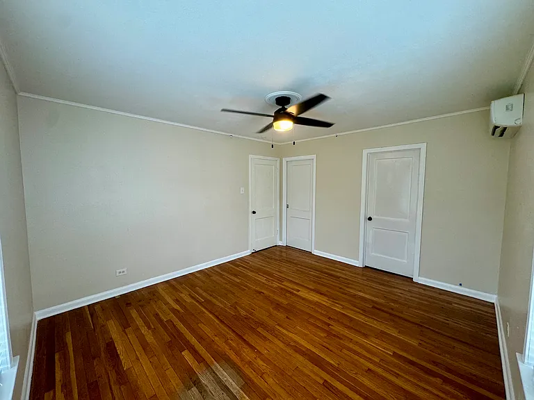 433 W Hollywood Ave #2 — Photo 9