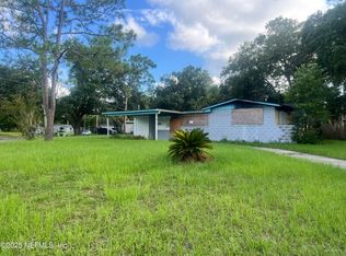 2934 Stonehurst Rd W, Jacksonville, FL 32277