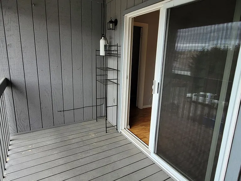 523 Meadowview Dr #D306 — Photo 18