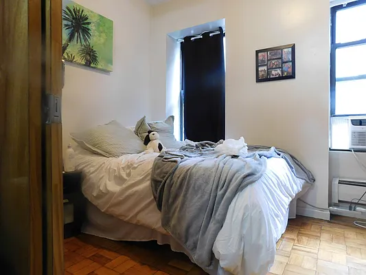 Rented by Corcoran | media 15