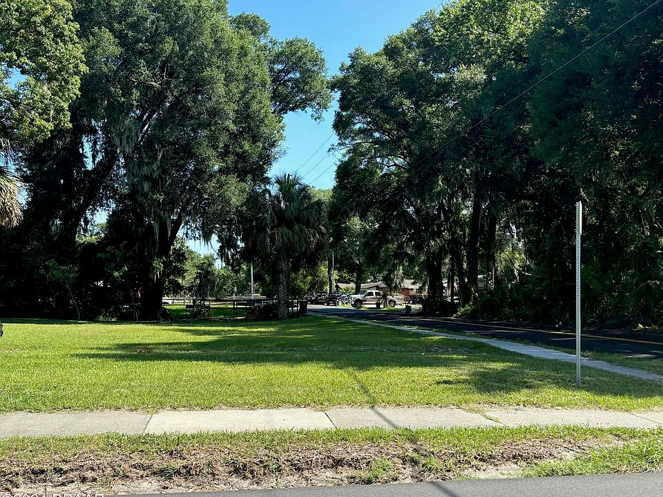 2nd image of 0 E Voorhis Ave