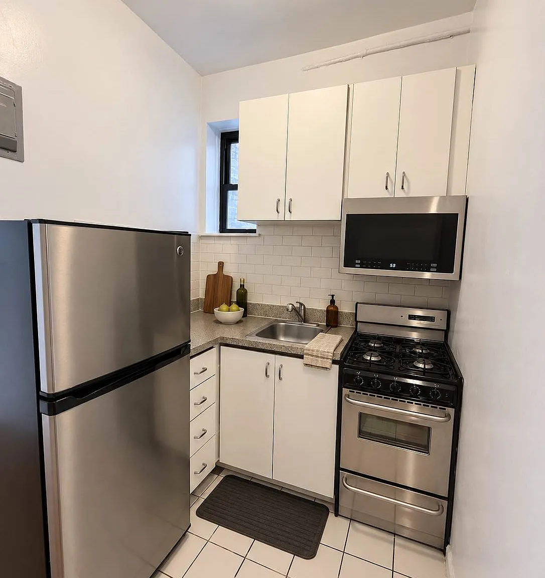 436 East 89th Street — Photo 3