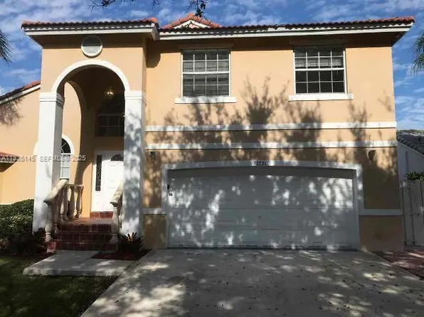 12721 SW 20th St #20, Hollywood, FL 33027