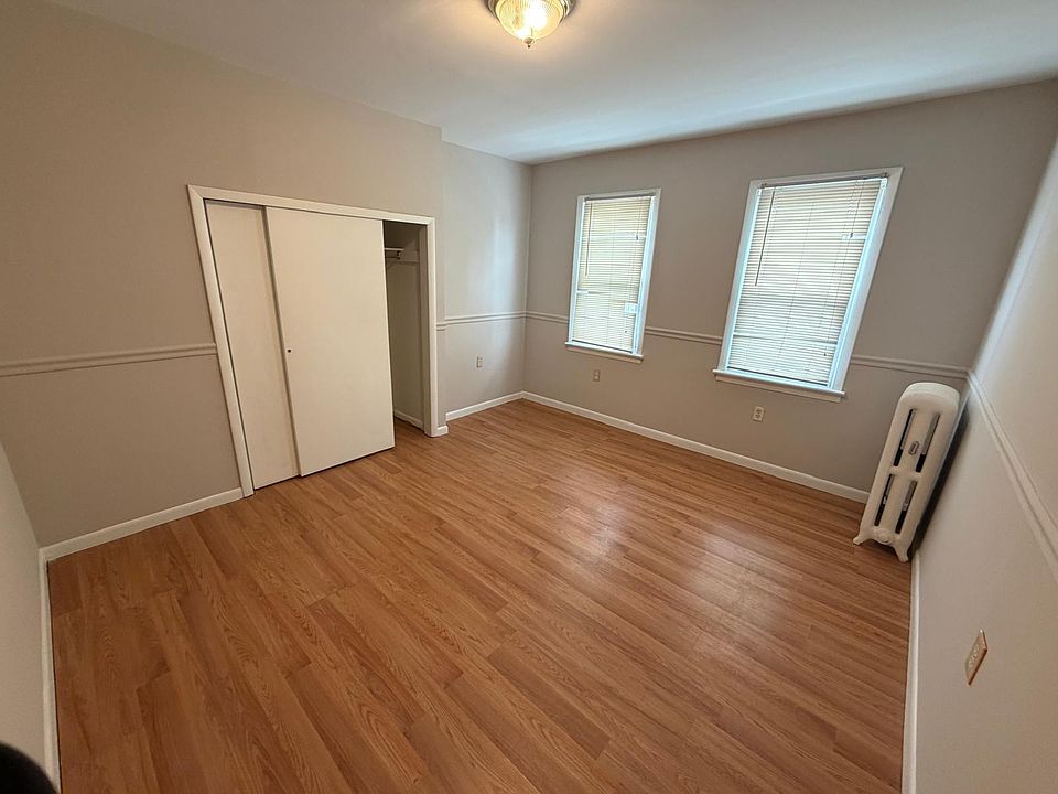 1st image of 533 S Olden Ave