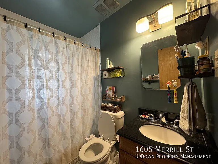 1605 Merrill St — Photo 11