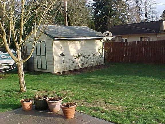 2nd image of 7713 NE 27th St